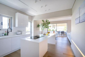 White Pearl Residence